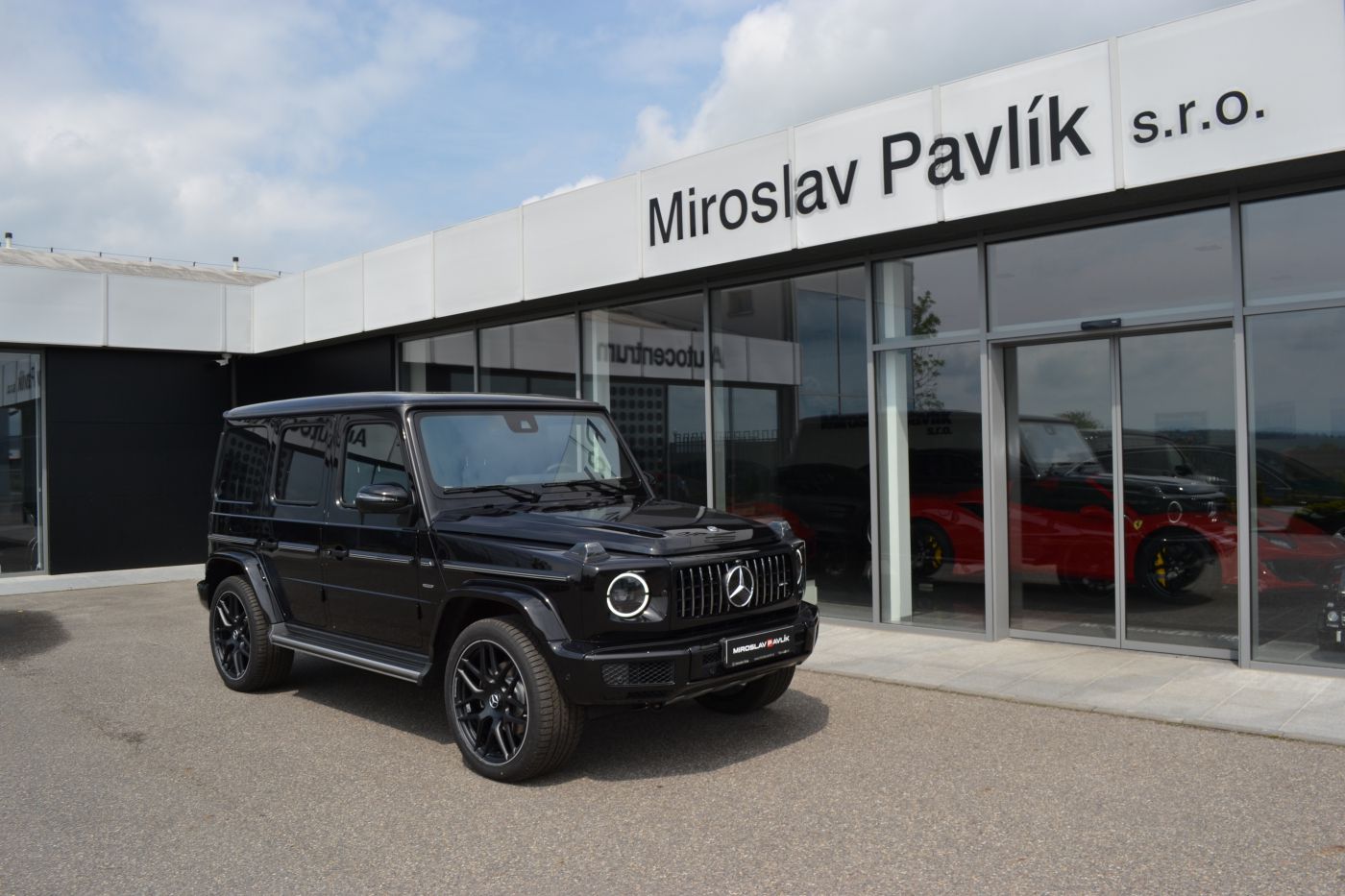 Mercedes-Benz G 400d AMG STRONGER THAN TIME