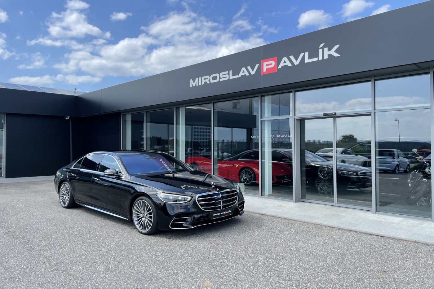 Mercedes-Benz S S400d L AMG 4D BUR