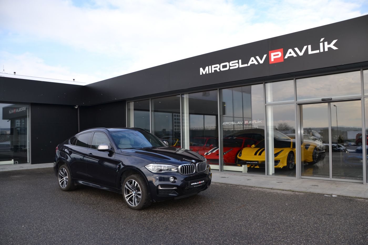 BMW X6 M50D