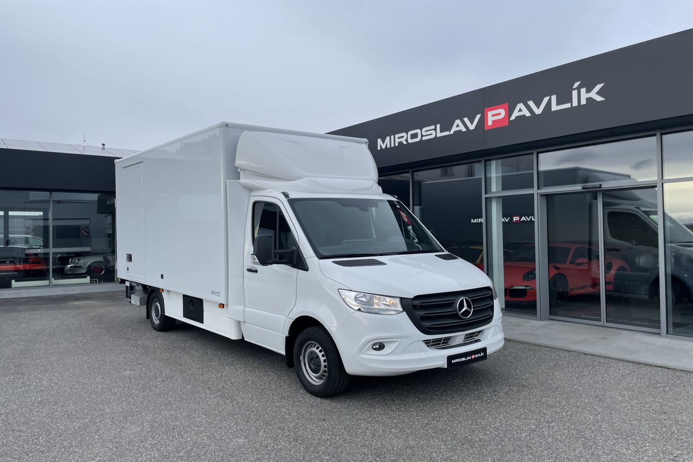 Mercedes-Benz Sprinter V6 319 SKŘÍŇ + ČELO