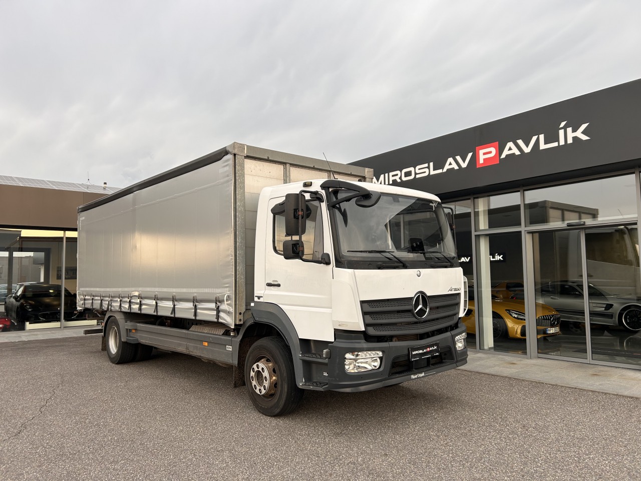 Mercedes-Benz Atego 1518 L, valník + plachta