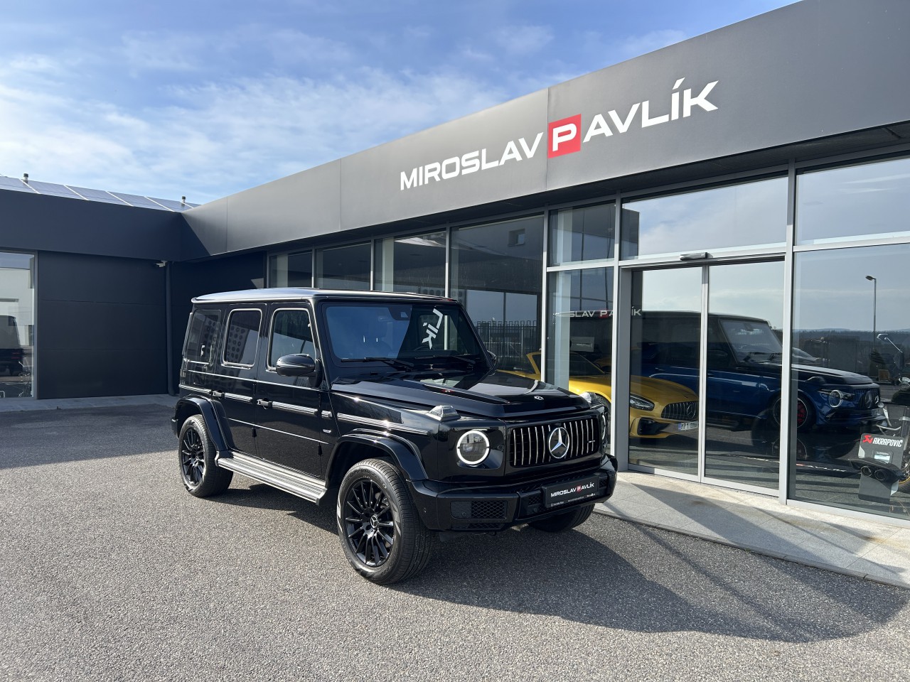 Mercedes-Benz G 400d AMG STRONGER THAN TIME