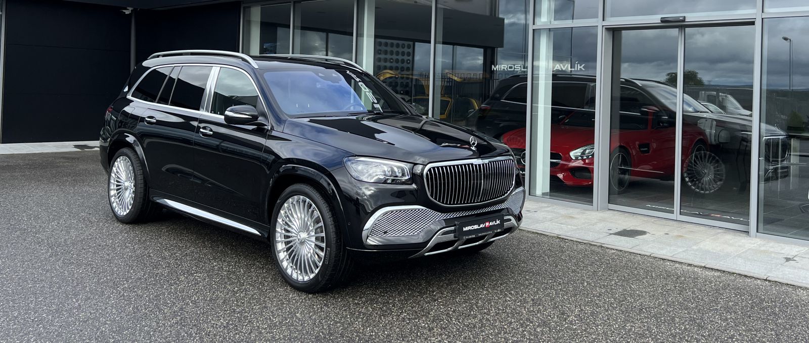 Miroslav Pavlík s.r.o. - prodej vozů exkluzivních značek